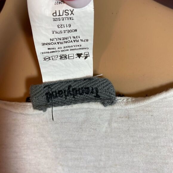 Aztec Print Tee XS - Picture 4 of 4